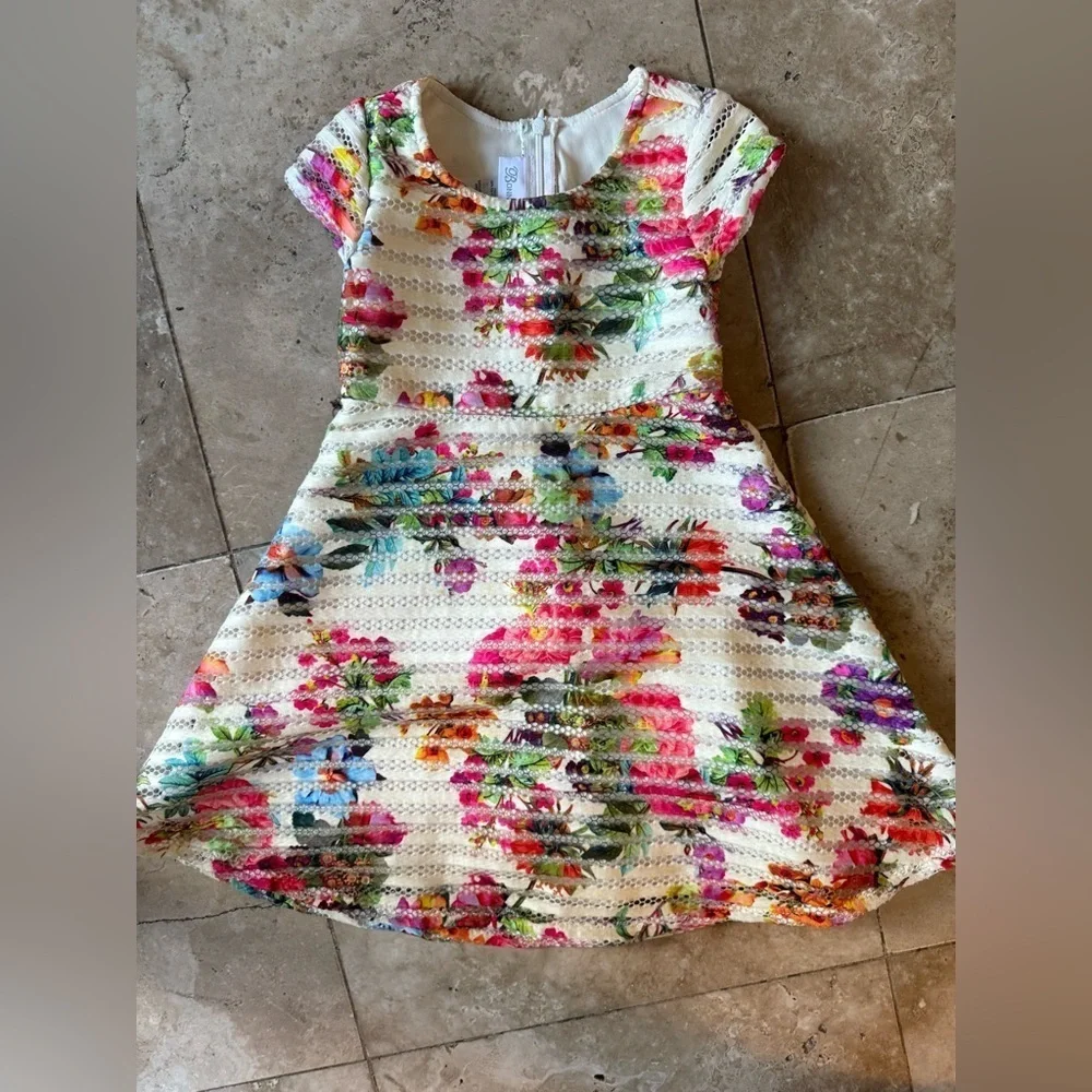 Bonnie Jean, little girls short sleeve airline dress size 5 NWOT